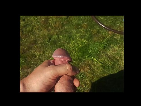 ❤️ Žhavá kočička si nechá ošukat růžovou kundičku a udělá se squirtem v letní zahradě. ☑ Sex video u nás cs.porno24-7.ru ❌️